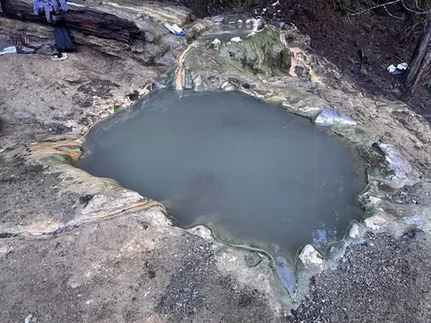 Umpqua Hot Springs